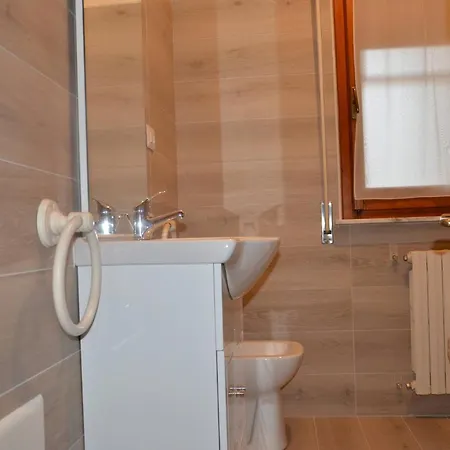 Medical Le Terrazze Casa G Pischedda Attico Vista Mare ゲストハウス